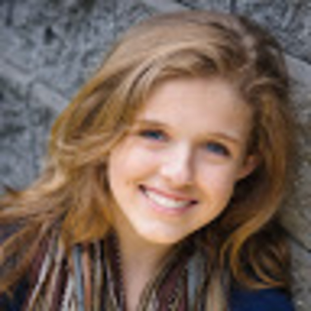 Meet your Posher, Caitlin
